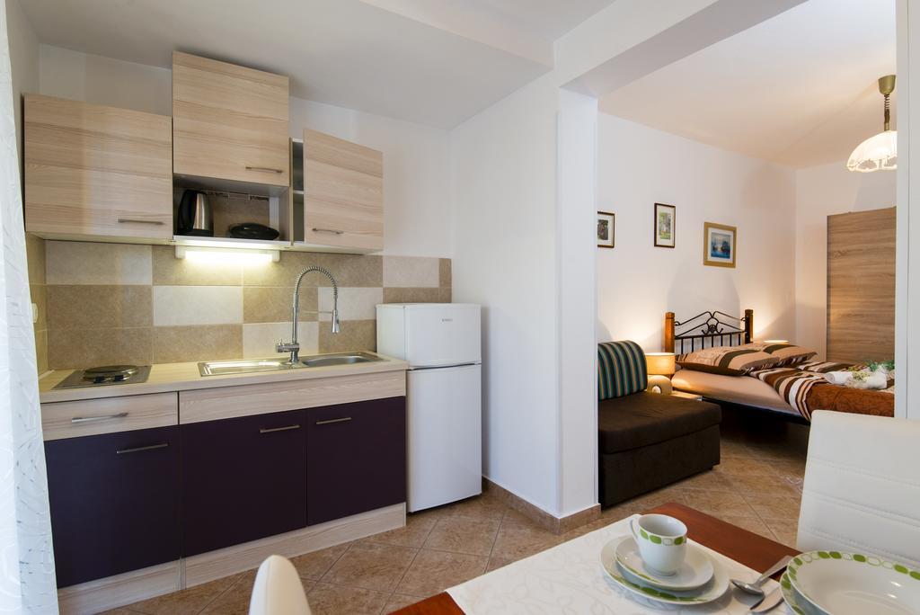 Apartment Nona *