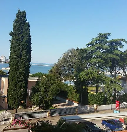 Apartments Villa Nona Umag Exterior photo