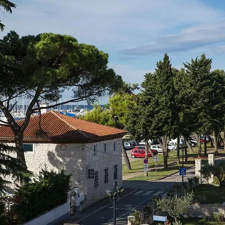Apartments Villa Nona Umag Exterior photo