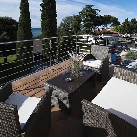 Apartments Villa Nona Umag Exterior photo